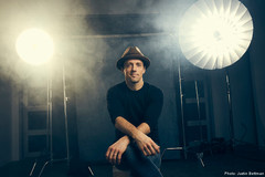 US天才シンガー･ソングライター Jason Mraz、8/10リリースの4年ぶりニュー・アルバム『Know.』より「Might As Well Dance」自身の結婚式の模様を撮影したMV公開
