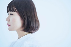 吉澤嘉代子、4thアルバム『女優姉妹』11/7リリース決定。新アー写公開も