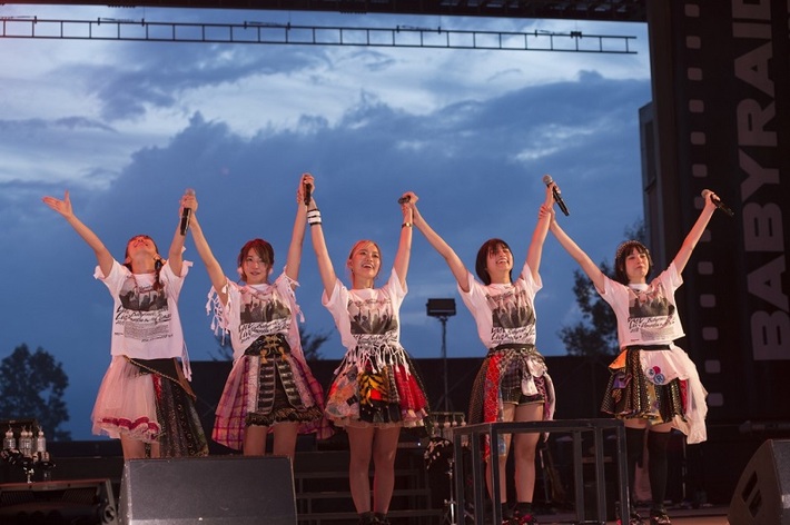 ベイビーレイズJAPAN、12月下旬にラスト・ライヴを収めた映像作品リリース決定。明日9/25に「夜明けBrand New Days（farewell and beginning）」MV公開＆9/26より配信限定リリースも