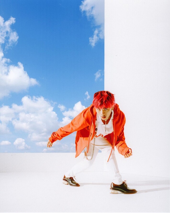 Matthew Healy（THE 1975）参加。マニラ出身のシンガー／プロデューサー NO ROME、デビューEP『RIP Indo Hisashi』より「Narcissist」MV公開