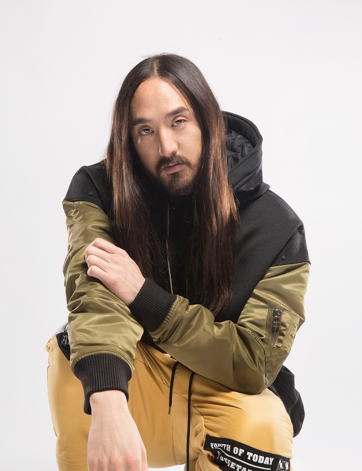 Steve Aoki、11/14に5thアルバム『Neon Future Part.3』リリース決定。「Waste It On Me (Feat. BTS)」リリック・ビデオ公開も