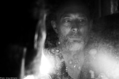 Thom Yorke（RADIOHEAD）、10/26リリースのニュー・アルバム『Suspiria (Music For The Luca Guadagnino Film)』より新曲「Open Again」公開