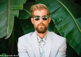 ANDREW MCMAHON IN THE WILDERNESS、最新アルバム『Upside Down Flowers』より「Paper Rain」MV公開