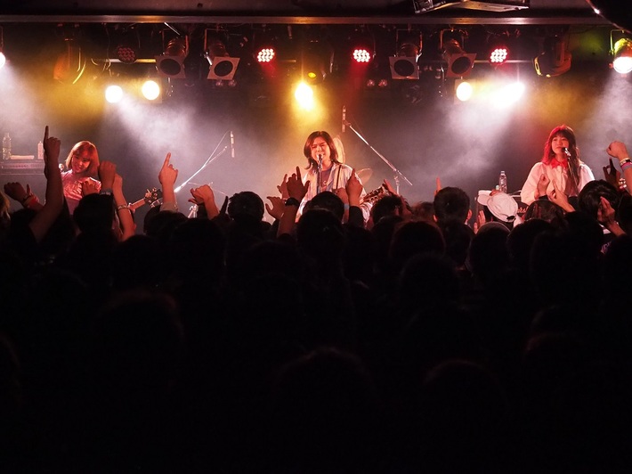 新世代ガールズ・バンド GIRLFRIEND、2/27にニュー・シングルをリリース決定