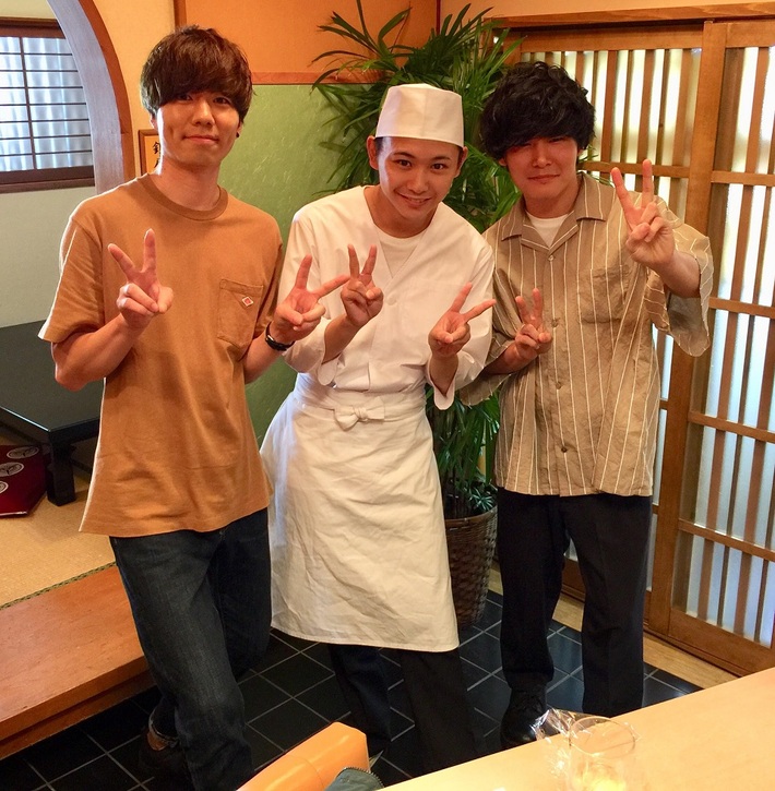 Halo at 四畳半、主題歌担当する須賀健太主演ドラマ"江戸前の旬"明日11/17放送回に渡井翔汰（Vo/Gt）と片山 僚（Dr/Cho）がカメオ出演