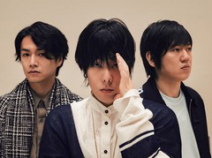 RADWIMPS、12月に東名阪にて初の写真展"RADWIMPS PHOTO EXHIBITION 雨と路と光"開催決定