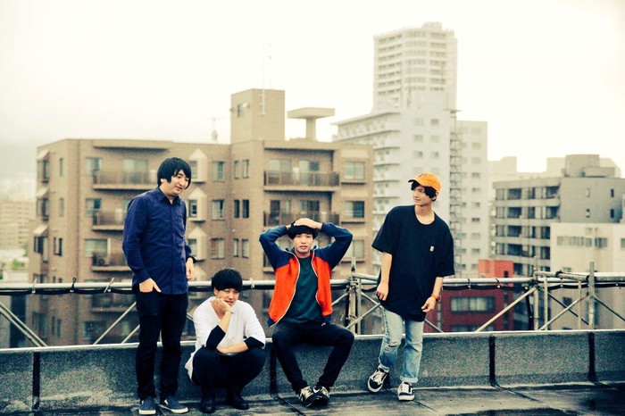 札幌発4人組ロック・バンド マイアミパーティ、来年1/16リリースの限定シングル『つれづれ／レイトショー』より「つれづれ」MV公開。The Floorとツーマン開催も