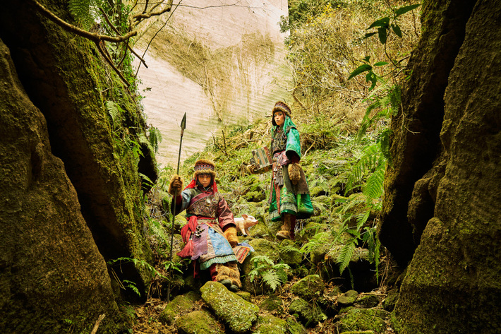 チャラン・ポ・ランタン、ニュー・アルバム『ドロン・ド・ロンド』3/6リリース決定＆詳細発表。最新アー写公開＆ツアー追加公演決定も