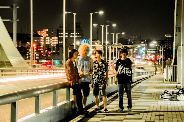 東京を中心に活動するバンド ROKI、4/10リリースの1stミニ・アルバム『HEARTFIELD』より「ByeByeBye」MV公開