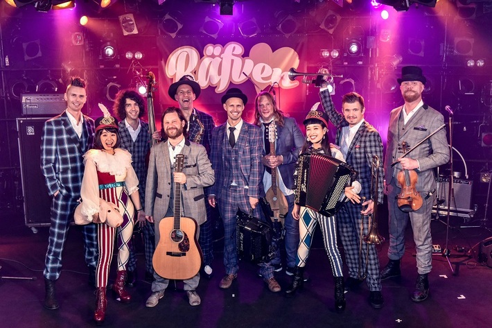 チャラン・ポ・ランタン、3/6リリースのニュー・アルバム『ドロン・ド・ロンド』収録楽曲を発表。北欧のジプシー・パンク・バンド RÄFVENがフィーチャリング参加も