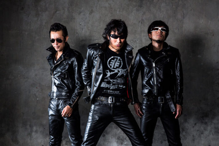 ギターウルフ、セイジ（Vo/Gt）がInstagramにてファンからの悩みを解決する"怪傑LOVE作戦"を24時間限定で実施