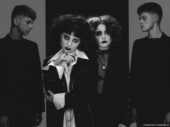 "SUMMER SONIC 2019"出演決定のPALE WAVES、デビュー・アルバム『My Mind Makes Noises』収録曲「One More Time」ライヴ映像公開