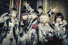 BiSH、明日4/3配信リリースのEP『STiCKS』から「遂に死」MV公開。新ヴィジュアルも