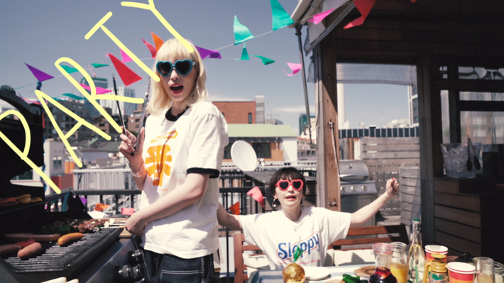 chelmico、本日5/17配信リリースのテレビ東京系ドラマ"四月一日さん家の"OPテーマ「switch」MV公開