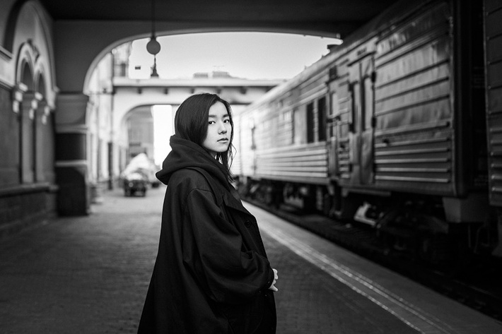 新人シンガー・ソングライター milet、5/15リリースの2nd EP『Wonderland』から4作品目のMV「Runway」公開