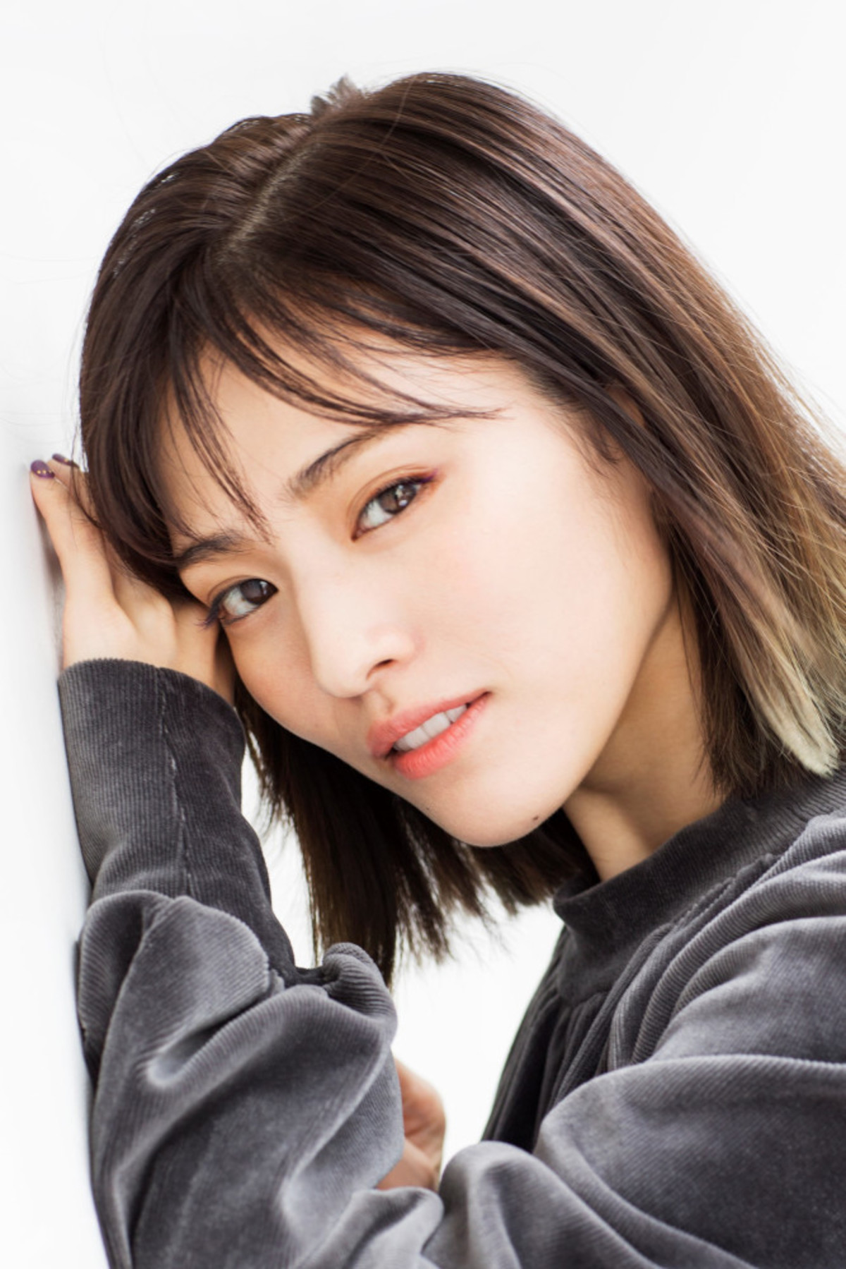 若菜亜衣  東京在住の女性ヴォーカリスト 若菜 、RYO（NoisyCell）サウンド・プロデュースのデビュー・シングル「柳火」7/9配信限定リリース。9/28に代官山UNITにてワンマン・ライヴ開催決定