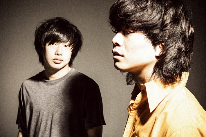 ドミコ、7/19デジタル・リリースの新曲「WHAT'S UP SUMMER」レコーディング映像をマッシュアップしたMV公開