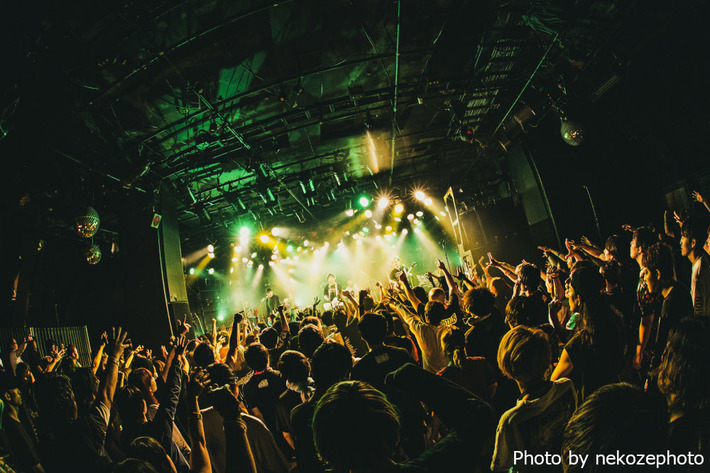 KNOCK OUT MONKEY、6/27渋谷CLUB QUATTROでのツアー最終公演から「sunshine」、「Black or White」、「Flight」ライヴ映像一挙公開