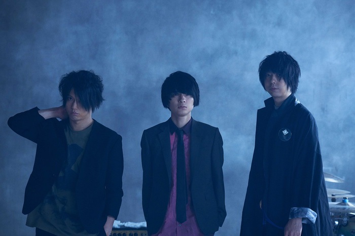 UNISON SQUARE GARDEN、結成15周年記念B面ベスト配信開始。LiSA、9mm