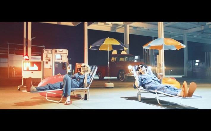 chelmico、2ndアルバム『Fishing』より「Summer day」先行配信スタート＆MV公開。アルバム発売日8/21に神奈川"海の家オアシス"でフリー・ライヴ開催も決定