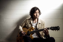 斉藤和義、映画"アイネクライネナハトムジーク"主題歌「小さな夜」MV公開。最新アー写も