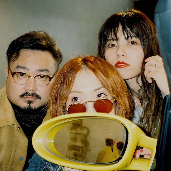 DADARAY、10/2リリースの4thミニ・アルバム『DADABABY』初回限定盤ジャケ写＆DVDに収録される恵比寿LIQUIDROOMでのツアー・ファイナルのダイジェスト映像公開