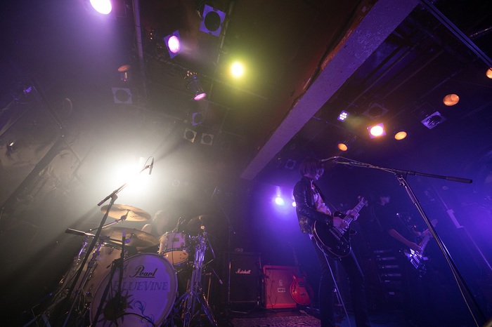 生熊耕治（Vo/Gt）、赤松芳朋（Dr）、AKI（Ba）による3ピース・バンド BLUEVINE、初となる東名阪ワンマン・ツアー開催。ファイナルは12/8下北沢LIVEHOLIC