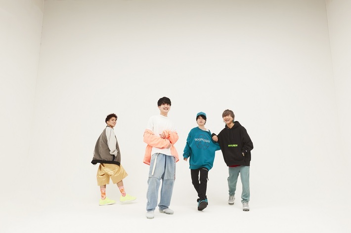 ACE COLLECTION、2ndフル・アルバム『HELLO WORLD』10/30リリース決定。ファン待望の初CD化も