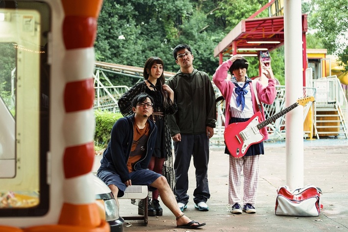 神聖かまってちゃん、本日11/1放送のTBSラジオ"アフター6ジャンクション"で生放送スタジオ・ライヴ実施。11/4横浜公演のニコ生配信＆タワレコ渋谷にてインストア・ライヴも