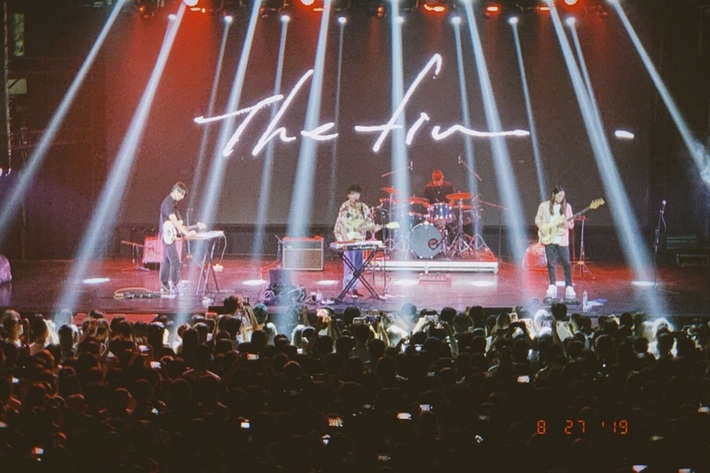 The fin. 、バンド自身最大規模の中国ツアーより北京公演に密着したスペシャ特番が明日10/17深夜にOA