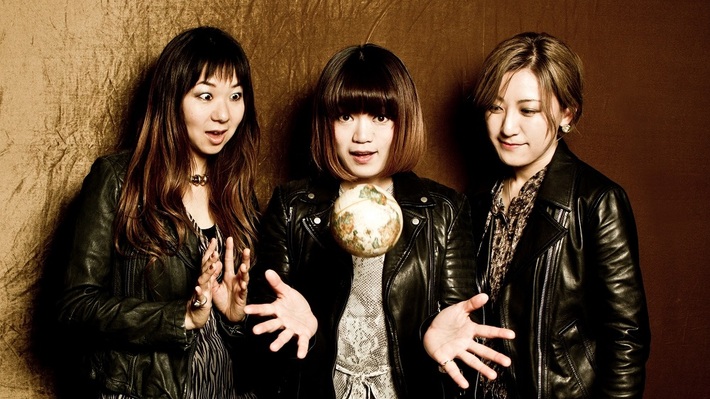 つしまみれ、1ヶ月間で30本ライヴを行う15度目となる全米ツアーがスタート。凱旋ライヴ"MARI-YEAH!!NIGHT"に川本真琴が出演決定