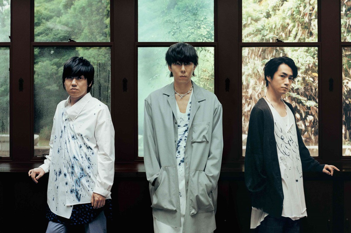 RADWIMPS_artist-photo_small-