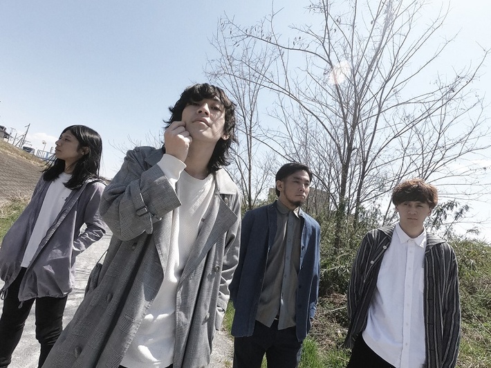 東京八王子発 POETASTER、11/27リリースの1stフル・アルバム『romance』より「バラード」MV公開。リリース・ツアー開催も発表