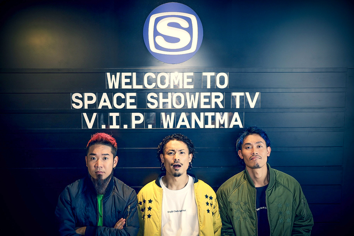 WANIMA、11/16スペースシャワーTVにて究極の"癒し"スポット巡る特番OA決定。ニュー・アルバム『COMINATCHA!!』への想いも語る