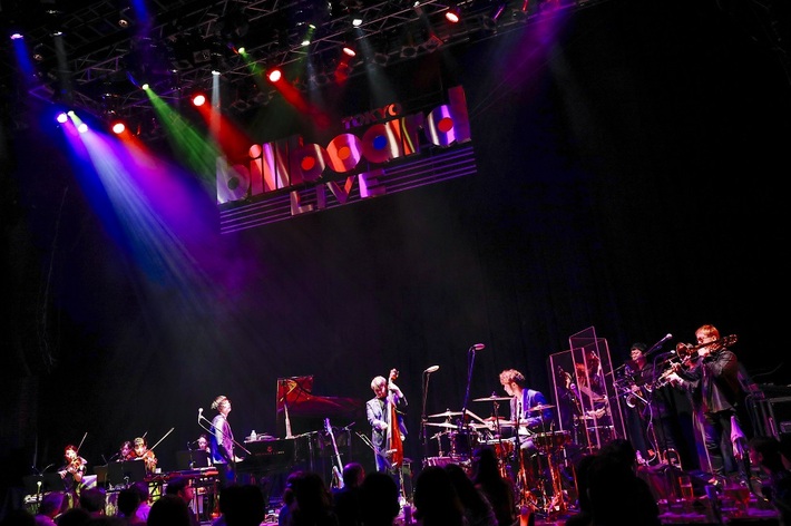 fox capture plan、ビルボードライブ東京での10人編成ライヴの音源を会場限定リリース決定