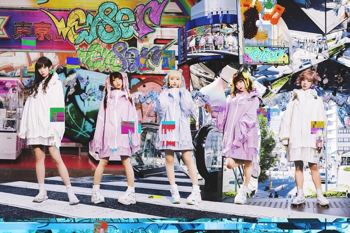 "世界を騒がすガチマジアイドル"CY8ER、メジャー1stアルバム『東京』全曲先行配信スタート。Yunomiプロデュースの新曲「東京ラットシティ」MV公開