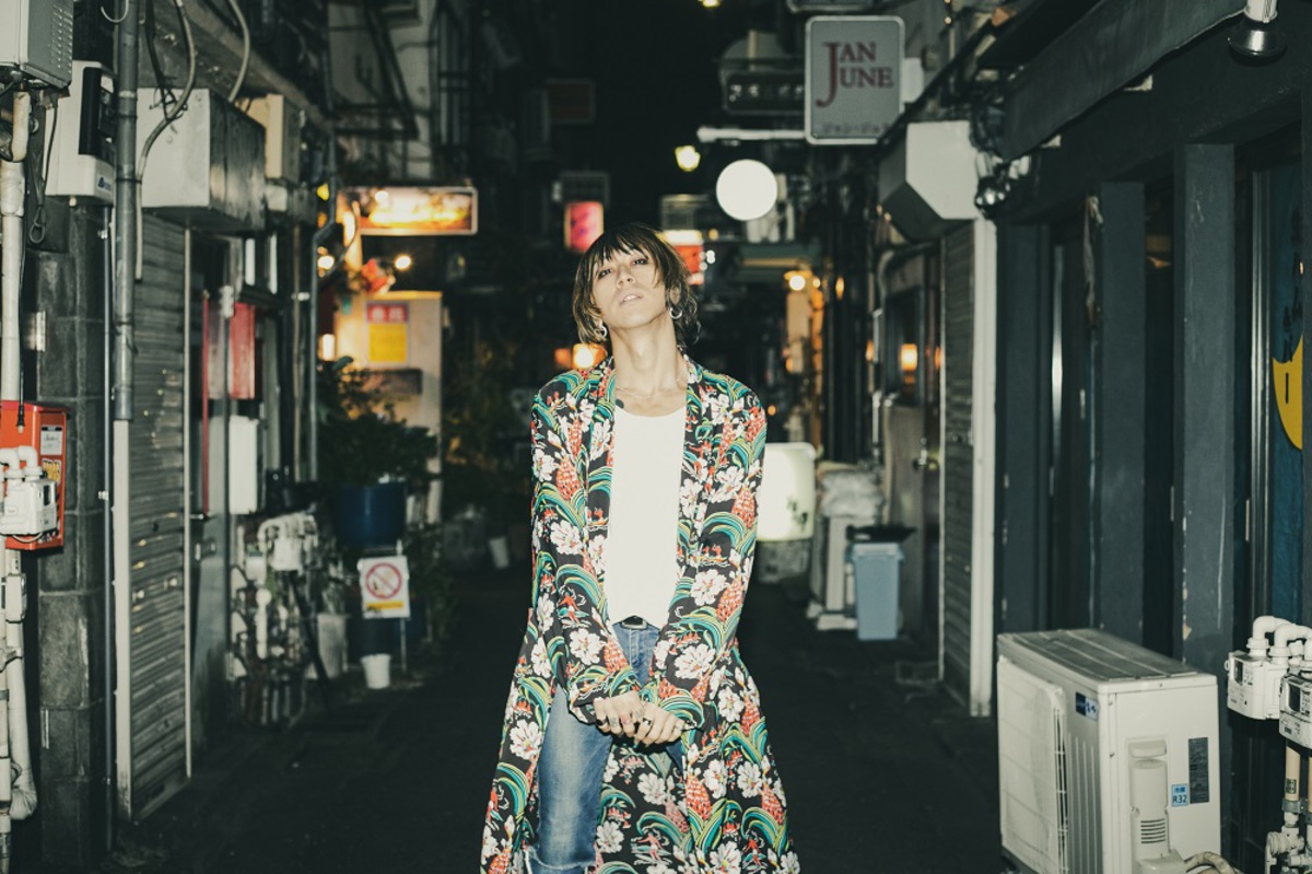 super beaver 渋谷龍太着 ユニセックス ヘキサゴン型 サングラス
