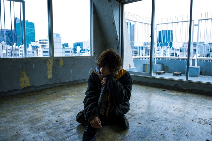 須田景凪、フジ系ドラマ"アライブ がん専門医のカルテ"主題歌「はるどなり」明日1/9放送TOKYO FM"LOVE CONNECTION"にて初フルOA。新アー写も公開