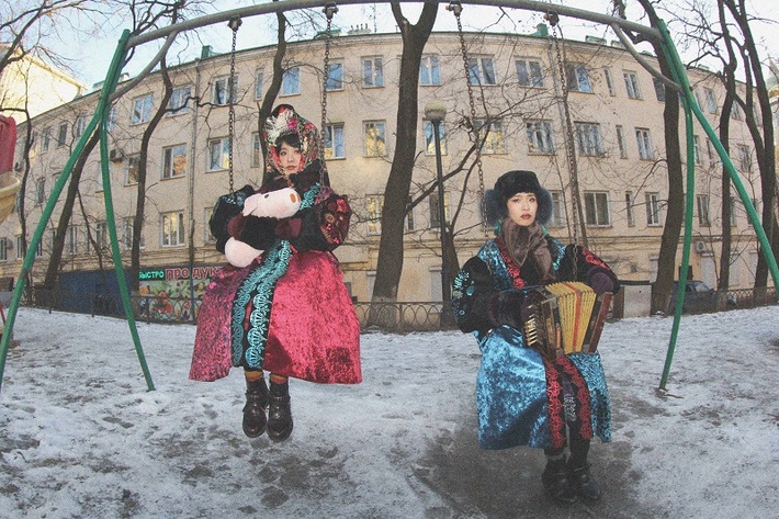 チャラン・ポ・ランタン、3/18リリースのニュー・シングル『コ・ロシア』ジャケット写真、MV、収録楽曲を一挙公開