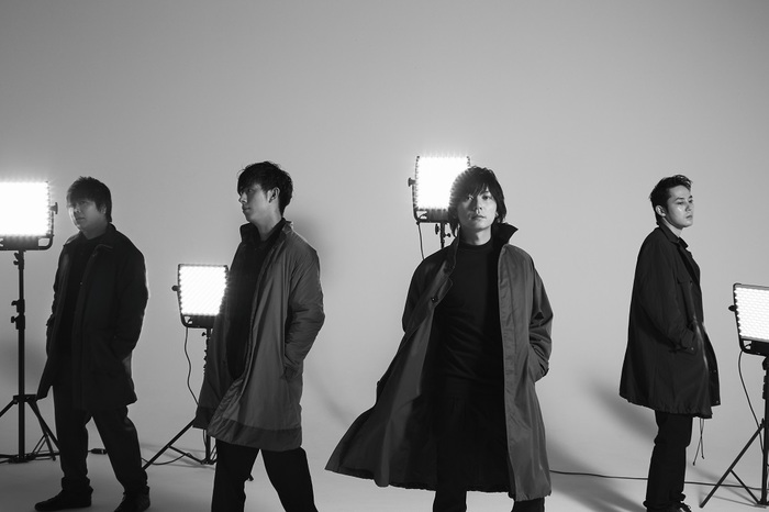 flumpool、ニュー・アルバム『Real』アートワーク公開。12年ぶりに全裸撮影に挑戦