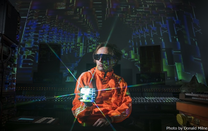 SQUAREPUSHER、来日ツアーの新日程が決定。新MV「Detroit People Mover」今夜公開