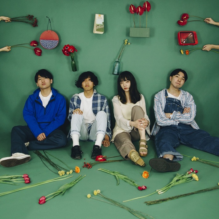 男女ツイン・ヴォーカル・バンド Laura day romance、1stフル・アルバム『farewell your town』より「lookback&kicks」MV公開。やついいちろう、今泉力哉監督ら著名人のお祝いコメントも