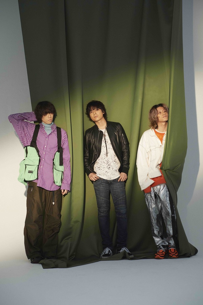 LEGO BIG MORL、3人体制初のアー写公開。ニュー・アルバム9/16配信リリース決定