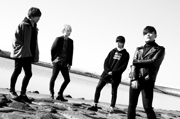 東京立川発エレクトロ・ギター・ロック・バンド Ready at Dawn、本日7/22リリースの初全国流通盤よりTGMX（FRONTIER BACKYARD）プロデュース曲「HONNE」リリック・ビデオ公開