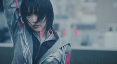 BiSH、高さ229メートルから渋谷に散らばるメンバーを撮影した「LETTERS」MV公開