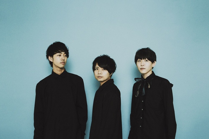 独創的なサウンドと歌声が特徴的な3人組 popoq、8/5リリースの2ndミニ・アルバム『Crystallize』より「crystal」MV公開