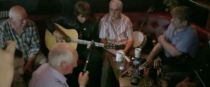 Liam Gallagherのドキュメンタリー映画"リアム・ギャラガー：アズ・イット・ワズ"、Liamが酔った勢いで楽曲熱唱する本編映像解禁