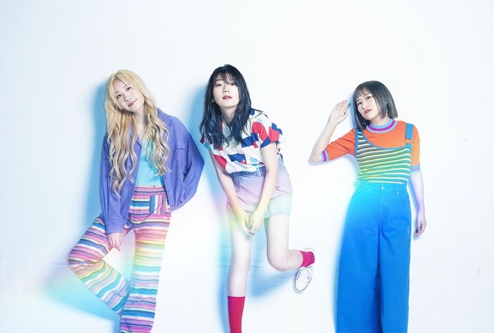 the peggies、TVアニメ"彼女、お借りします"OPテーマ「センチメートル」MV＆新ヴィジュアル公開