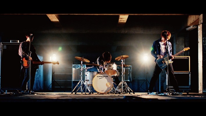 ザ・モアイズユー、4ヶ月連続で新曲配信リリース決定。第1弾シングル「すれ違い」MV公開