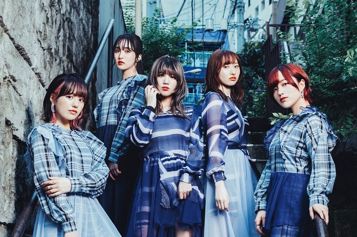 CYNHN、"クラシックブルー"テーマのEP『#0F4C81』12/23リリース。蒼山幸子、草野華余子、トオミヨウ、mol-74、渡辺 翔が参加